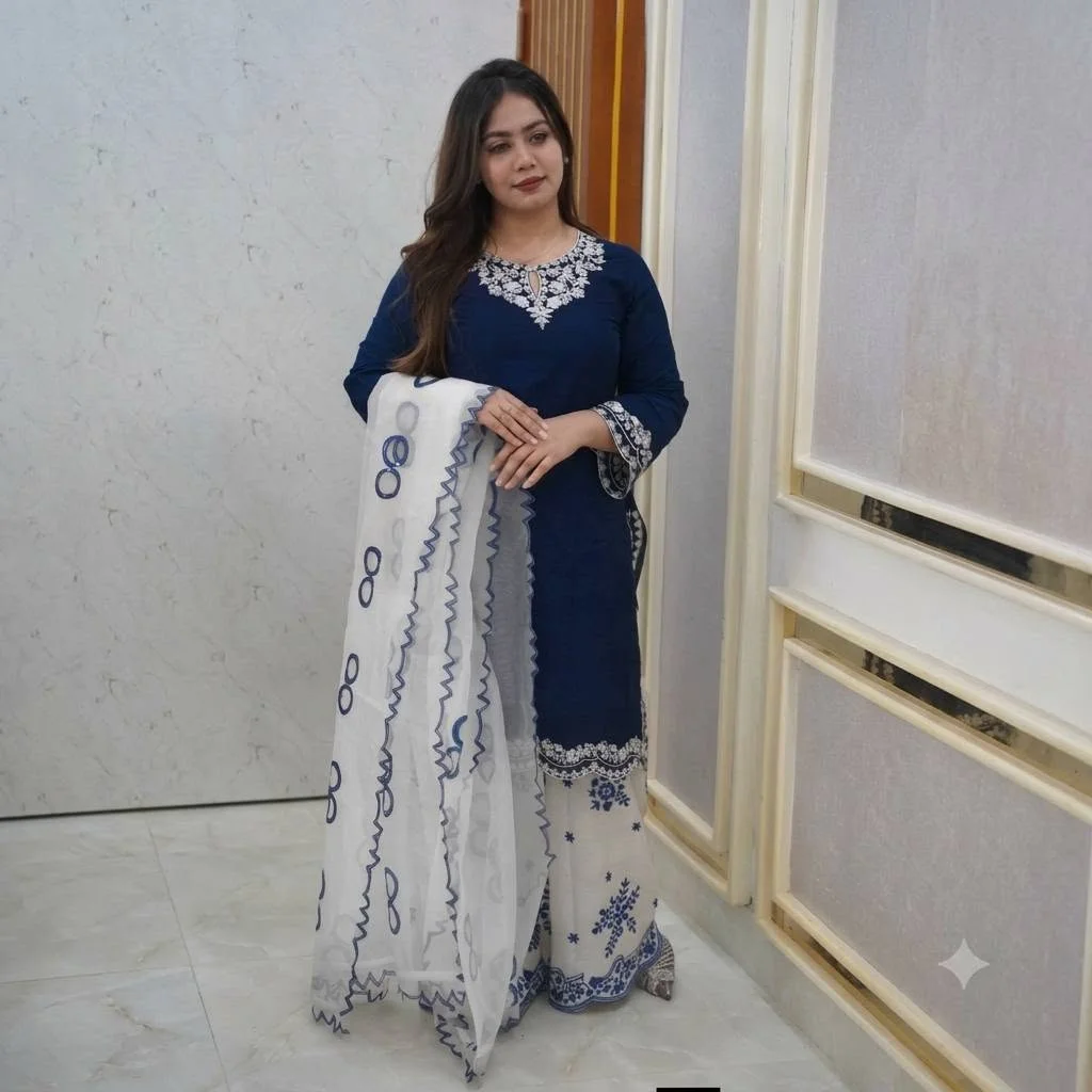 এক্সক্লুসিভ কটন কম্পিউটার এমব্রয়ডারি থ্রিপিস - নেভি ব্লু ও হোয়াইট